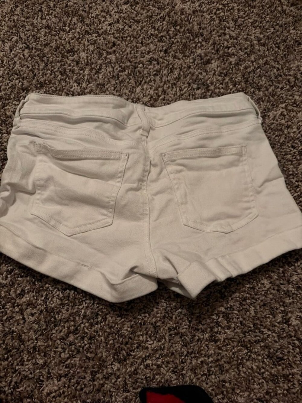 Shorts - Picture 2 of 3